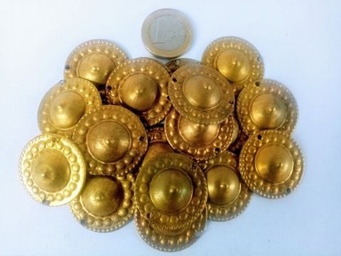 25 Botones Turkmani "Platillo Oro Viejo"