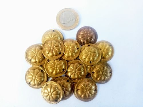 50 Amuletos Oro Viejo