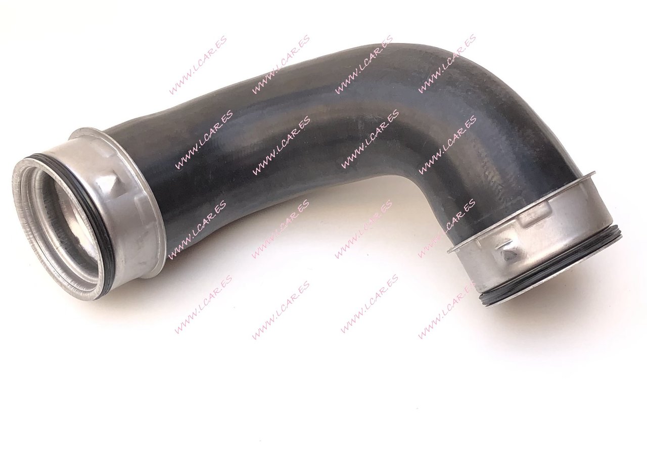 BRAND NEW INTERCOOLER PIPE TURBO HOSE A2035282882 T 