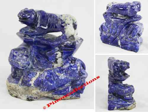 LAPIS-LAZULI - Sculpture composé de 3 tigres taillé dans un seul bloc de lapis-lazuli