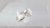 OPALE BLANCHE DENDRITE - Bague avec un cabochon ovale en opale blanche dendrite
