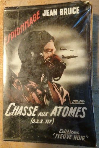 LIVRE jean bruce chasse aux atomes  N°19-1952