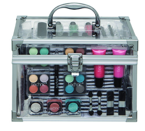 TECHNIC ESSENTIAL COSMETICS LARGE CLEAR CARRY CASE