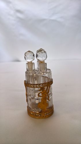 Vergulde parfumcaddy met kristallen geurflesjes, vierde kwart '19e eeuw