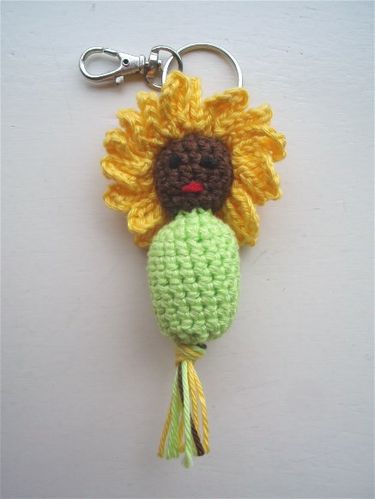 PATR0146 - lucky doll - sunflower