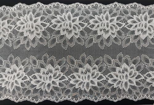 Knitted lace 126 White