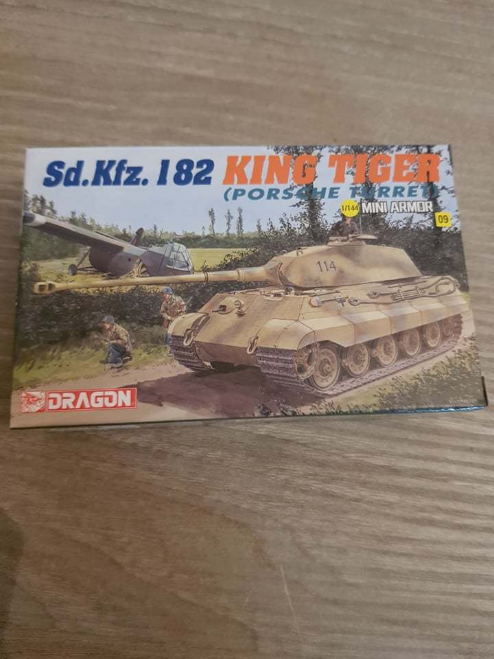 Dragon 14051-2 Mini Armor King Tiger 1/144